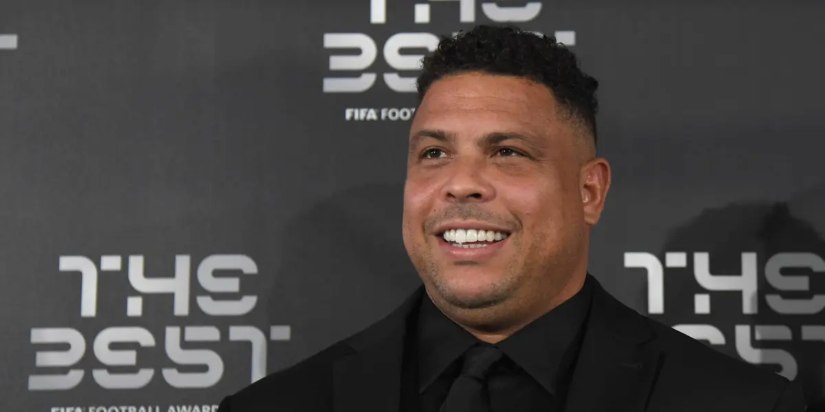 Ronaldo Nazario al ser consultado sobre quienes le parecían los mejores jugadores de la historia no dudo en elegir a Pelé, Maradona, Messi y Cristiano Ronaldo para esa lista.